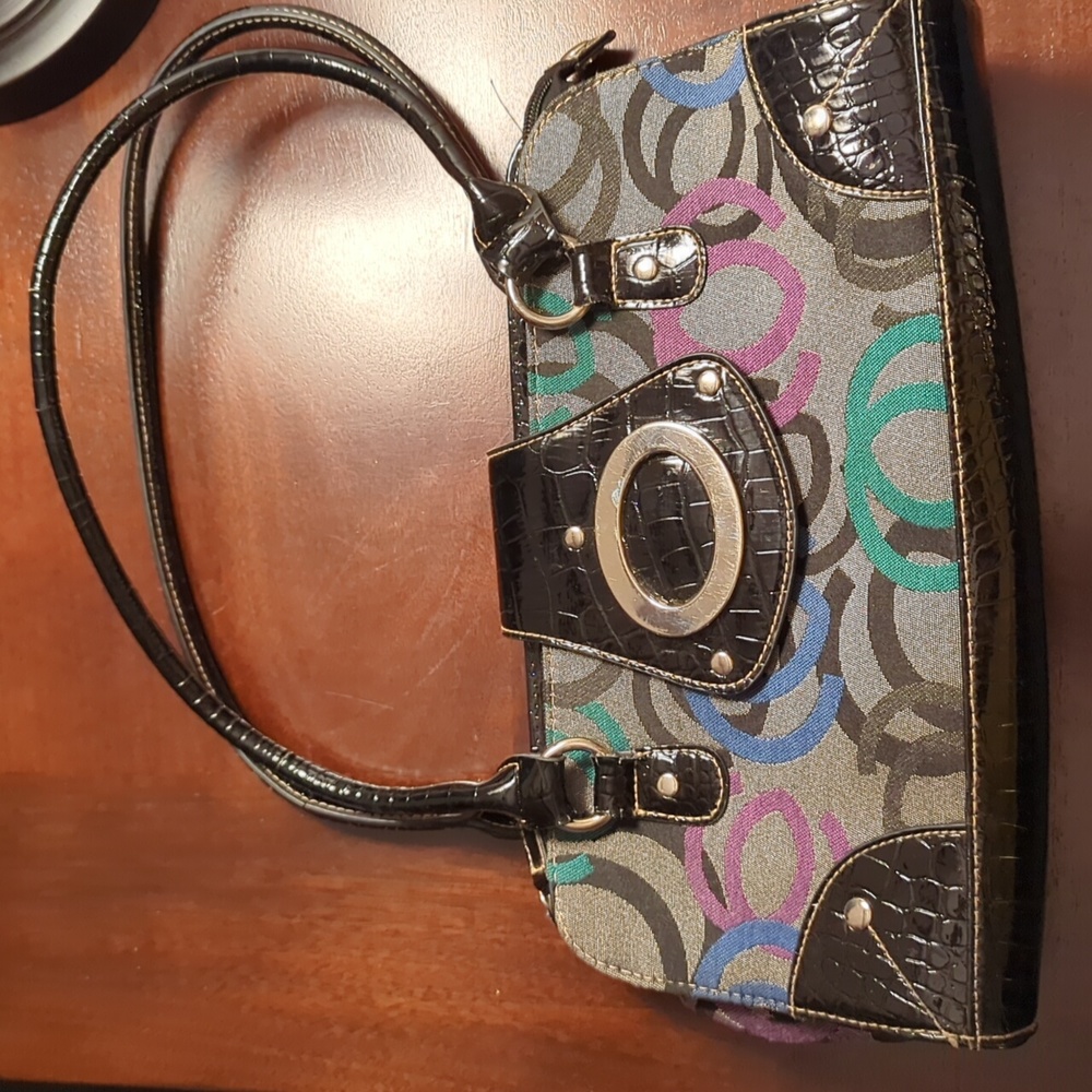 2000s purse (vintage Payless lol)